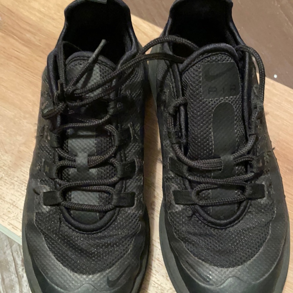 Boys Nike